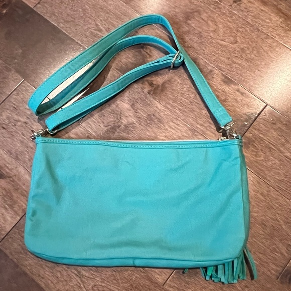 NWOT BIG BUDDHA vegan leather 3 way bag in seafoam green - Picture 3 of 5